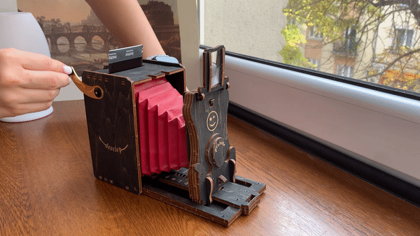 Perfect_spinning_speed_to_develop_with_Jollylook_camera_600x600.gif